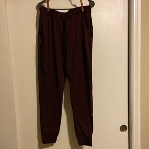 Men’s American Eagle Outfitters Maroon Sweatpants Medium